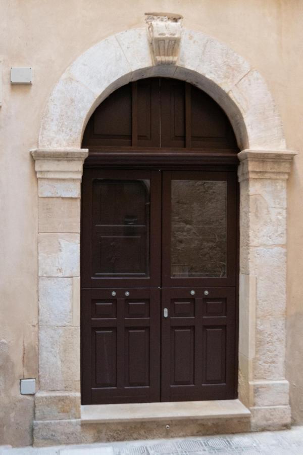 סירקוזה Vakkia - Ortigia Holiday Home מראה חיצוני תמונה